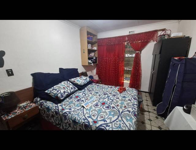 3 BEDROOM HOUSE FOR SALE IN LENTEGEUR
